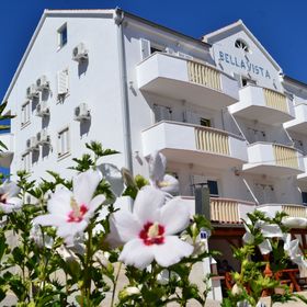 Bella Vista Apartmanház Sutivan