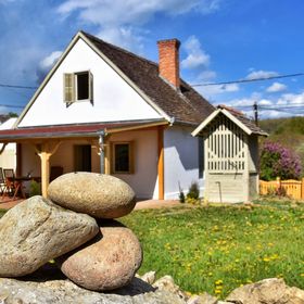 Natur Kán Üdülőház Hetvehely-Kán