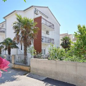 Apartments and Rooms Josipa Vodice
