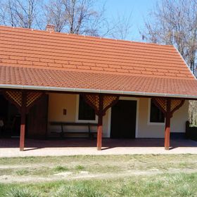 Feketebács Nyaralóház Káptalantóti