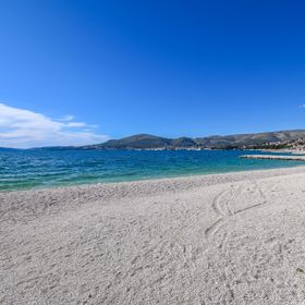 Apartments Mare Okrug Gornji