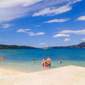 Apartments Mare Okrug Gornji