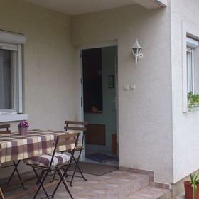 Hunor Apartman Gyenesdiás