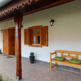 Békatutaj Vendégház Sarud