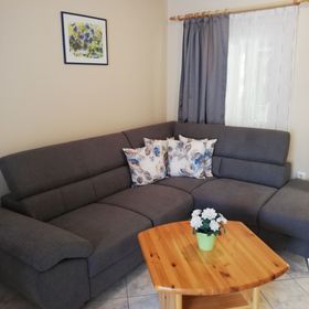 Gyöngyi Nyaraló Balatonszárszó