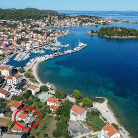 Apartmanok A Tenger Mellett Preko, Ugljan - 11914 Preko