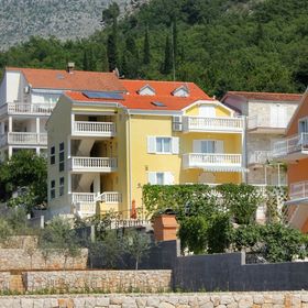 Apartmanok Parkolóhellyel Slano, Dubrovnik - 3183 Slano
