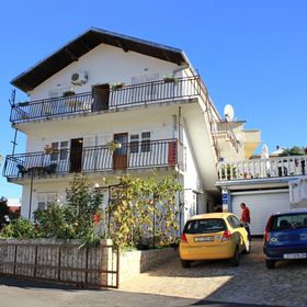 Apartmanok Parkolóhellyel Mastrinka, Ciovo - 9428 Mastrinka