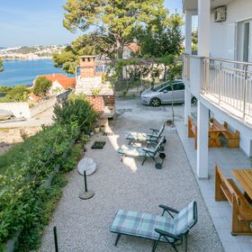 Apartmanok Parkolóhellyel Podstrana, Split - 6072 Podstrana