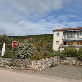 Apartmanok Parkolóhellyel Punat, Krk - 5410 Punat