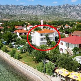 Apartmanok és Szobák A Tenger Mellett Seline, Paklenica - 6440 Seline