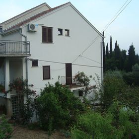 Apartmanok A Tenger Mellett Sladenovici, Dubrovnik - 11531 Slađenovići