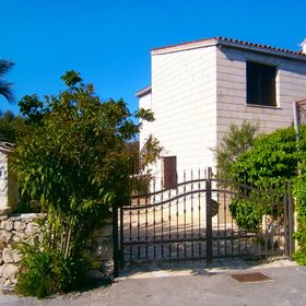 Apartmanok Parkolóhellyel Rogoznica - 7541