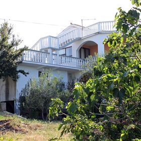 Apartmanok Parkolóhellyel Povljana, Pag - 6299 Povljana