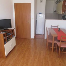Apartmanok Parkolóhellyel Kastel Stafilic, Kastela - 11006 Kaštel Štafilić