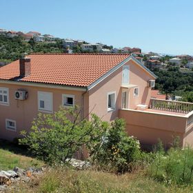 Apartmanok és Szobák Parkolóhellyel Senj - 5569