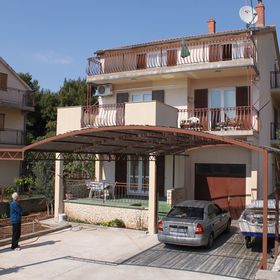 Apartmanok Parkolóhellyel Srima - Vodice, Vodice - 6099 Srima - Vodice