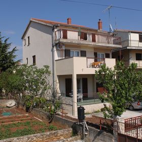 Apartmanok Parkolóhellyel Srima - Vodice, Vodice - 6099 Srima - Vodice