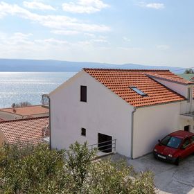 Apartmanok Parkolóhellyel Lokva Rogoznica, Omis - 10358 Lokva Rogoznica