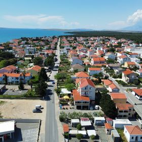 Apartmanok Parkolóhellyel Vrsi - Mulo, Zadar - 3276 Vrsi - Mulo