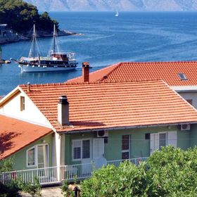 Apartmanok és Szobák A Tenger Mellett Jelsa, Hvar - 4602 Jelsa