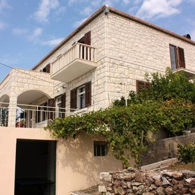 Családi Apartmanok A Tenger Mellett Sumartin, Brac - 5771 Sumartin