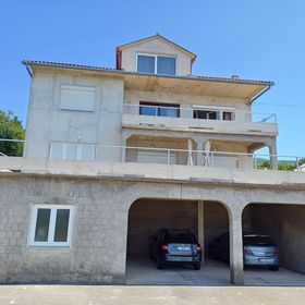 Apartmanok A Tenger Mellett Klenovica, Novi Vinodolski - 5581 Klenovica