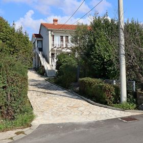 Apartmanok Parkolóhellyel Smrika, Kraljevica - 5508 Šmrika