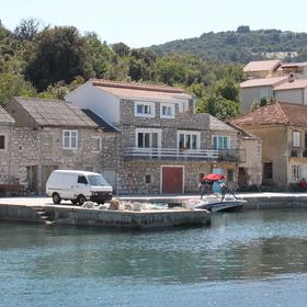 Apartmanok A Tenger Mellett Mali Iz, Iz - 6163 Mali Iž