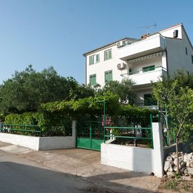 Apartmanok A Tenger Mellett Turanj, Biograd - 6445 Turanj