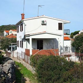 Apartmanok A Tenger Mellett Razanj, Rogoznica - 4838 Ražanj