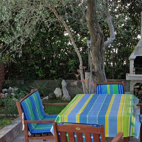 Apartmanok Parkolóhellyel Banjol, Rab - 4956 Banjol