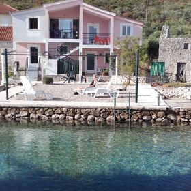 Apartmanok A Tenger Mellett Zuronja, Peljesac - 10123 Žuronja