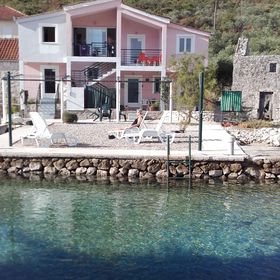 Apartmanok A Tenger Mellett Zuronja, Peljesac - 10123 Žuronja