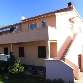 Apartmanok Gyermekes Családok Részére Zdrelac, Pasman - 8424 Ždrelac