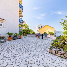 Apartmanok Parkolóhellyel Crikvenica - 5494