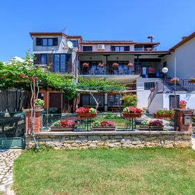 Apartmanok A Tenger Mellett Banjole, Pula - 3002 Banjole