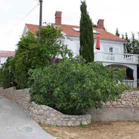 Apartmanok Parkolóhellyel Barbat, Rab - 4962 Barbat