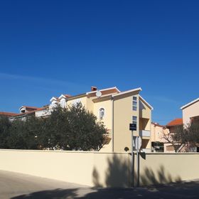 Apartmanok Parkolóhellyel Vrsi - Mulo, Zadar - 5796 Vrsi - Mulo