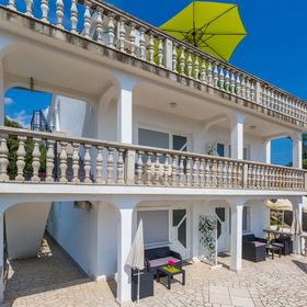 Apartmanok Medencével Dramalj, Crikvenica - 5551 Dramalj