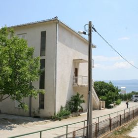 Apartmanok A Tenger Mellett Duce, Omis - 2731 Duće