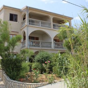 Apartmanok Parkolóhellyel Pag - 6535