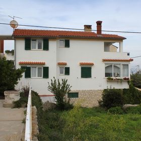 Apartmanok A Tenger Mellett Preko, Ugljan - 8515 Preko