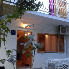 Apartmanok Parkolóhellyel Bol, Brac - 4658 Bol