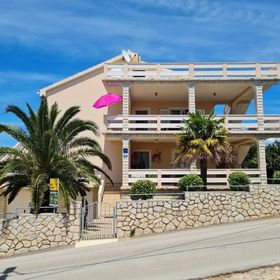 Apartmanok Parkolóhellyel Lun, Pag - 4062 Lun