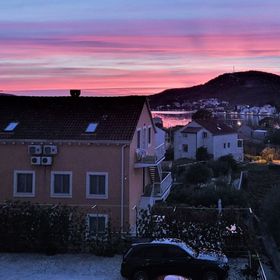 Apartmanok Parkolóhellyel Slano, Dubrovnik - 3184 Slano