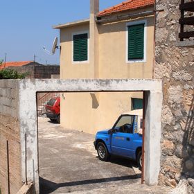 Apartmanok Parkolóhellyel Vrisnik, Hvar - 4051 Vrisnik