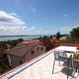 Apartmanok Parkolóhellyel Starigrad, Paklenica - 6431 Starigrad