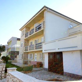 Apartmanok Parkolóhellyel Pag - 9388