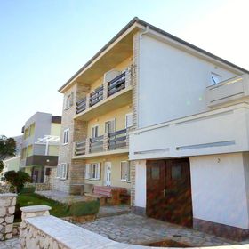 Apartmanok Parkolóhellyel Pag - 9388